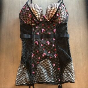 Victoria Secret Fishnet Corset/garter Size 36C